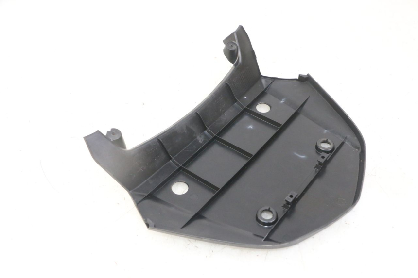 photo de JONCTION CARENAGE ARRIERE SUPERIEUR HONDA NTV DEAUVILLE ABS 700 (2007 - 2016)