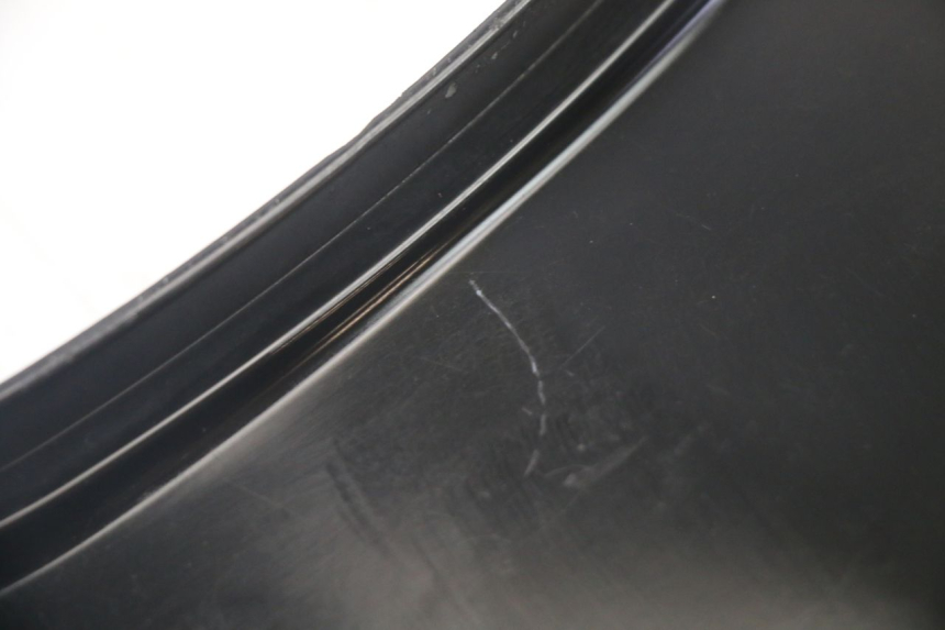 photo de JONCTION CARENAGE ARRIERE SUPERIEUR SYM ORBIT III 3 4T 50 (2021 - 2025)