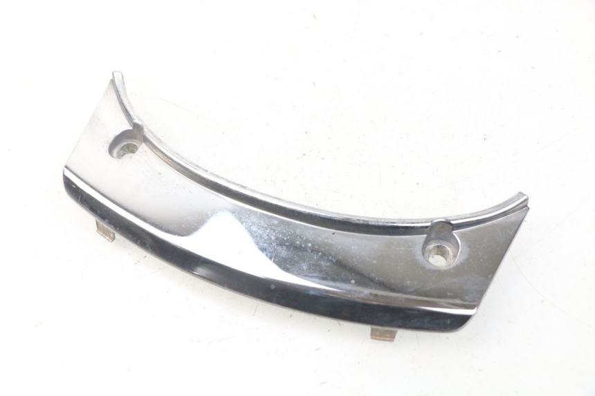 photo de JONCTION CARENAGE ARRIERE SUPERIEUR PEUGEOT SATELIS 500 (2007 - 2013)