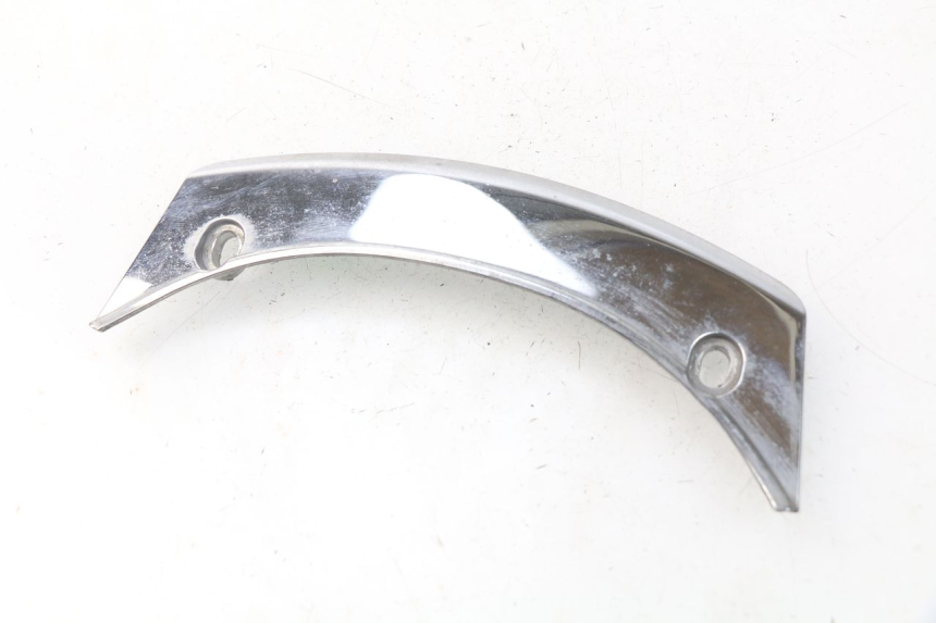photo de JONCTION CARENAGE ARRIERE SUPERIEUR PEUGEOT SATELIS 500 (2007 - 2013)