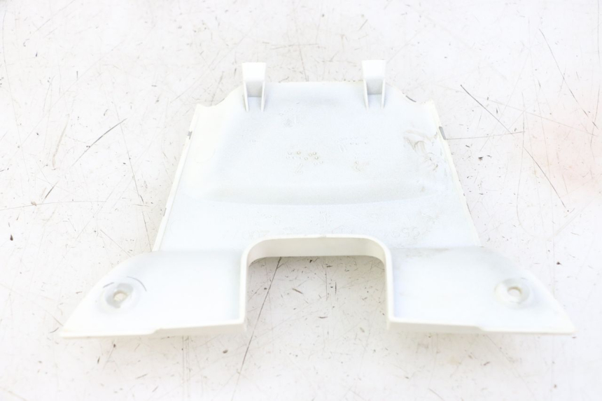 photo de JONCTION CARENAGE ARRIERE SUPERIEUR PIAGGIO NRG POWER PUREJET 50 (2018 - 2021)