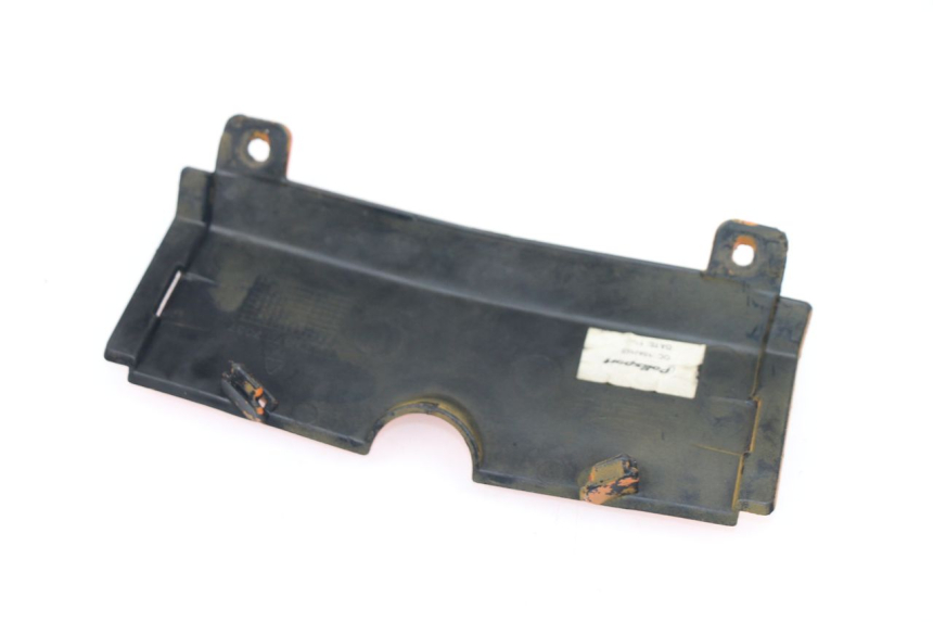 photo de JONCTION CARENAGE ARRIERE SUPERIEUR RIEJU RS3 50 (2010 - 2018)