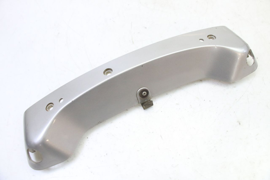 photo de JONCTION CARENAGE ARRIERE SUPERIEUR PIAGGIO SUPER LX 125 (2000 - 2003)