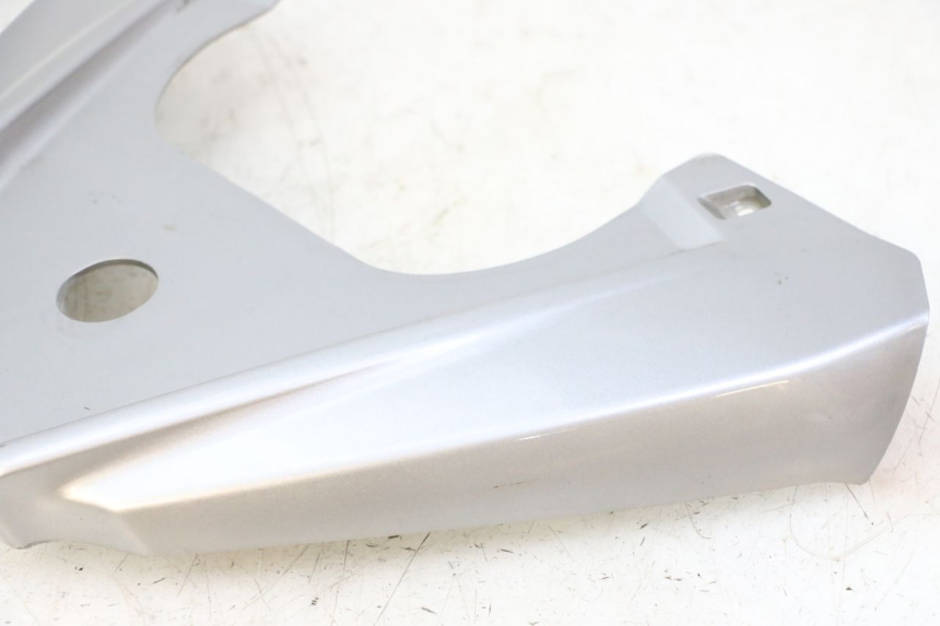 photo de JONCTION CARENAGE ARRIERE SUPERIEUR APRILIA SXR 50 (2021 - 2023)
