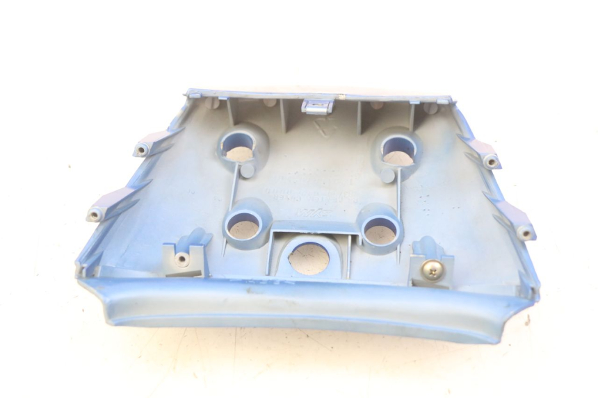 photo de JONCTION CARENAGE ARRIERE SUPERIEUR SYM JET EURO X 2T 50 (2003 - 2007)