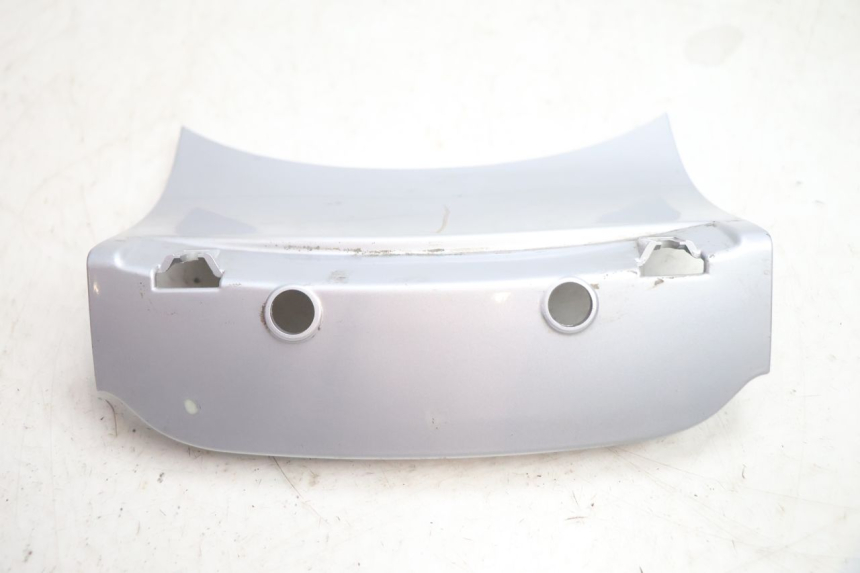 photo de JONCTION CARENAGE ARRIERE SUPERIEUR PIAGGIO X8 STREET 125 (2006 - 2007) - Vue principale