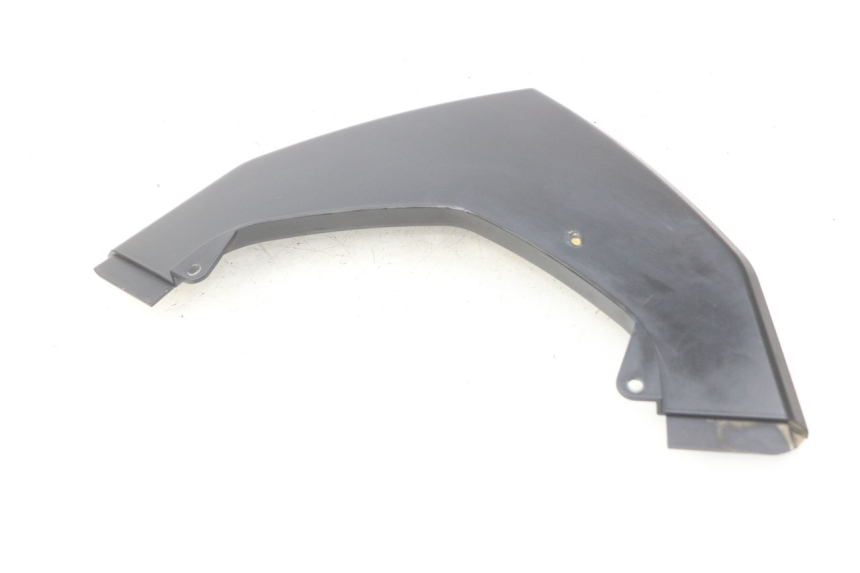 photo de JONCTION CARENAGE ARRIERE SUPERIEUR YAMASAKI YM T 125 (2015 - 2020)