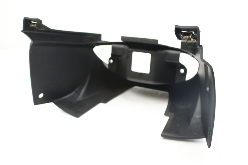photo de JONCTION CARENAGE ARRIERE PEUGEOT TKR TREKKER FURIOUS 50 (2005 - 2014) - Détail de la pièce