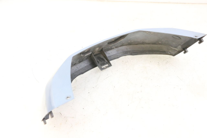 photo de JONCTION CARENAGE ARRIERE SUZUKI UH BURGMAN 125 (2002 - 2006)