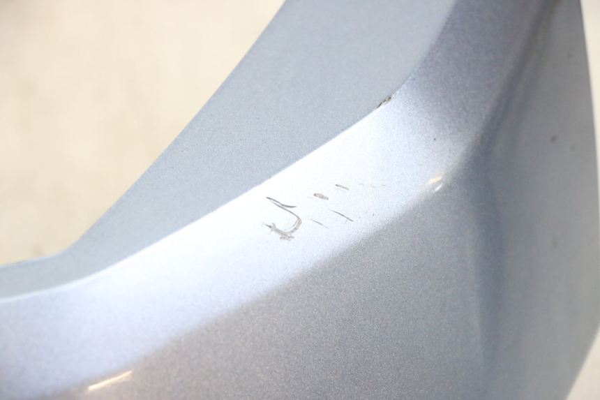 photo de JONCTION CARENAGE ARRIERE SUZUKI UH BURGMAN 125 (2002 - 2006)