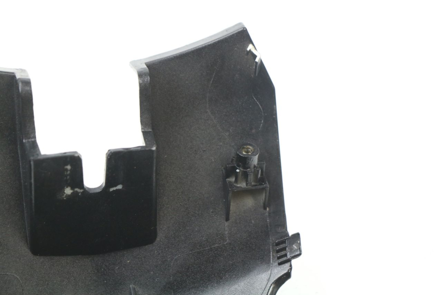 photo de JONCTION CARENAGE ARRIERE PEUGEOT VIVACITY NEW 2T 50 (2008 - 2017)