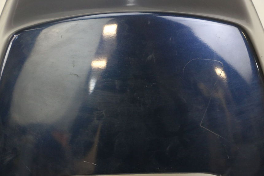 photo de JONCTION CARENAGE ARRIERE PIAGGIO XEVO - X EVO 125 (2007 - 2016) - Détail de la pièce