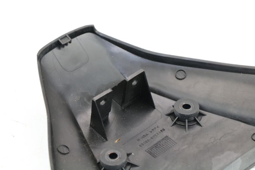 photo de JONCTION CARENAGE ARRIERE HONDA XLV VARADERO 125 (2000 - 2006)