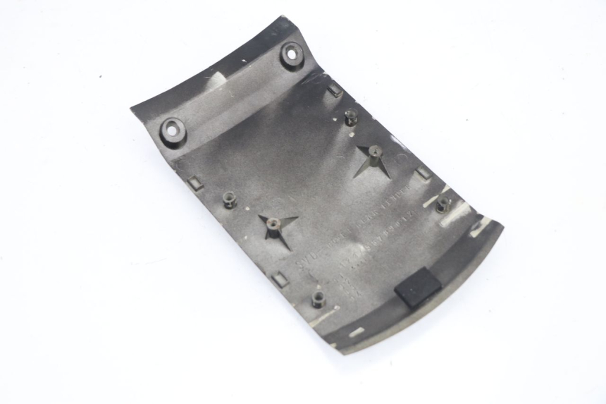 photo de JONCTION CARENAGE ARRIERE YAMAHA TDM 3VD 850 (1991 - 1995)