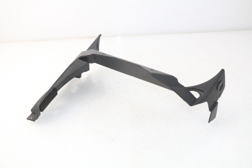 photo de JONCTION CARENAGE ARRIERE YAMAHA XP T-MAX TMAX ABS 500 (2004 - 2007)
