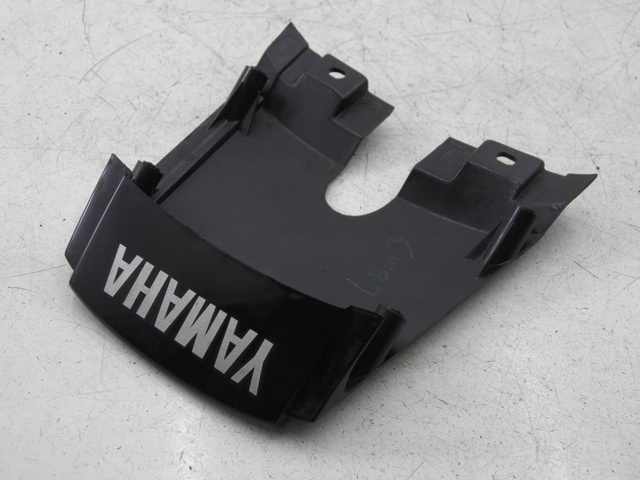 photo de JONCTION CARENAGE ARRIERE YAMAHA YBR 125 (2007 - 2009)