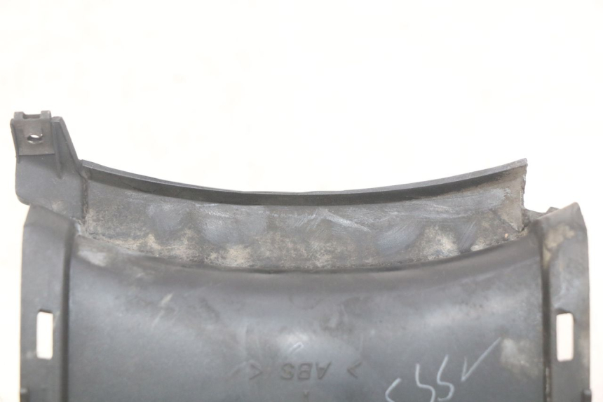photo de JONCTION CARENAGE ARRIERE YAMAHA YP MAJESTY 125 (2007 - 2010)