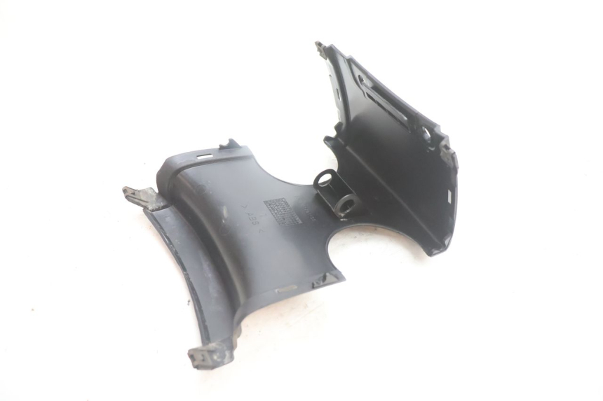 photo de JONCTION CARENAGE ARRIERE YAMAHA YP MAJESTY 125 (2002 - 2006) - Points de fixation