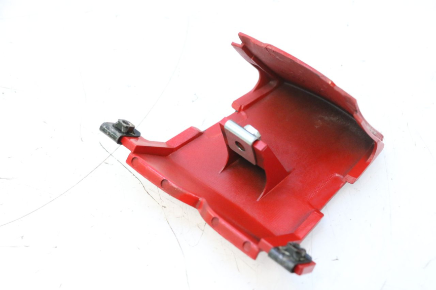 photo de JONCTION CARENAGE ARRIERE KAWASAKI ZX-6R ZX6R 600 (1995 - 1997) - Zoom état d’usage