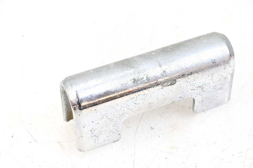 photo de JONCTION CARENAGE AVANT INF HYOSUNG GV AQUILA 125 (2000 - 2004) - Détail de la pièce