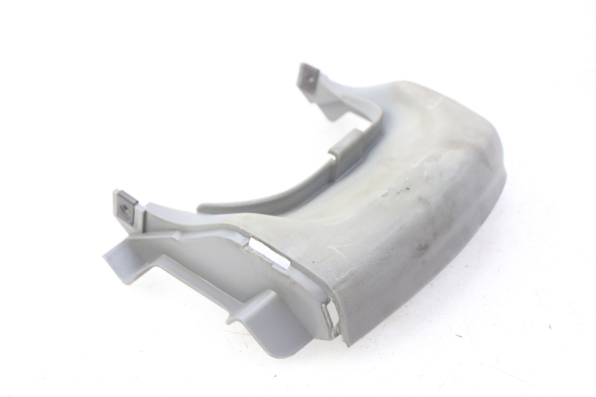 photo de JONCTION CARENAGE AVANT INF HONDA BALI EX 100 (1996 - 2000) - Détail de la pièce