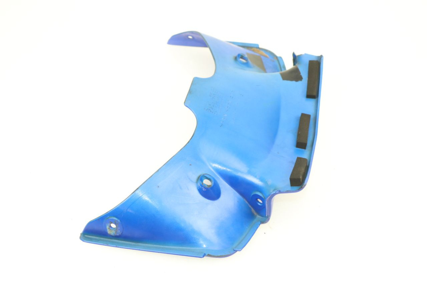photo de JONCTION CARENAGE AVANT INF SUZUKI GSF S BANDIT 600 (2000 - 2004)