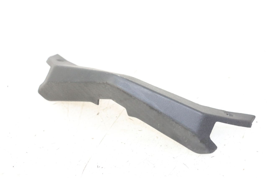 photo de JONCTION CARENAGE AVANT INF SYM JET 14 4T 50 (2018 - 2022)