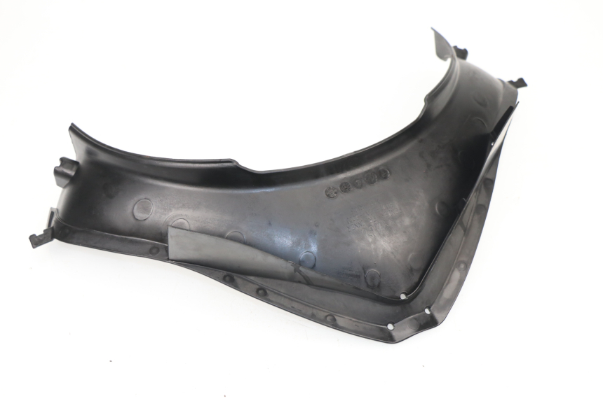 photo de JONCTION CARENAGE AVANT INF KYMCO DINK STREET ABS 125 (2011 - 2018)