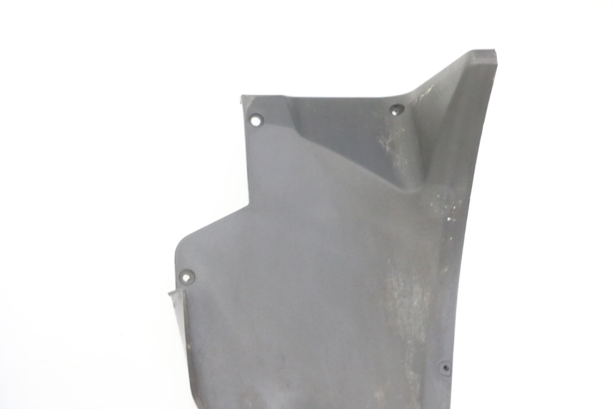 photo de JONCTION CARENAGE AVANT INF PIAGGIO MP3 LT 300 (2010 - 2016) - Pièce contrôlée