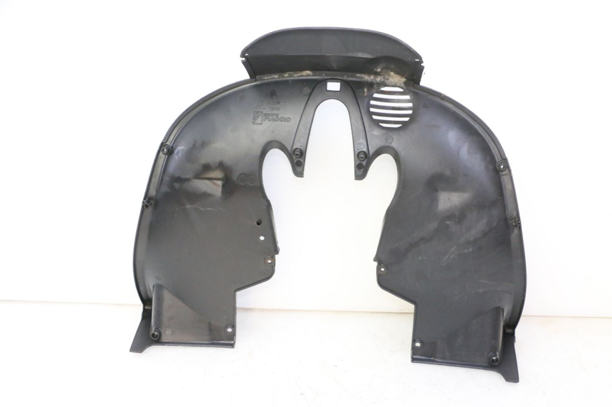 photo de JONCTION CARENAGE AVANT INF PIAGGIO MP3 LT 300 (2010 - 2016) - Autre angle de vue