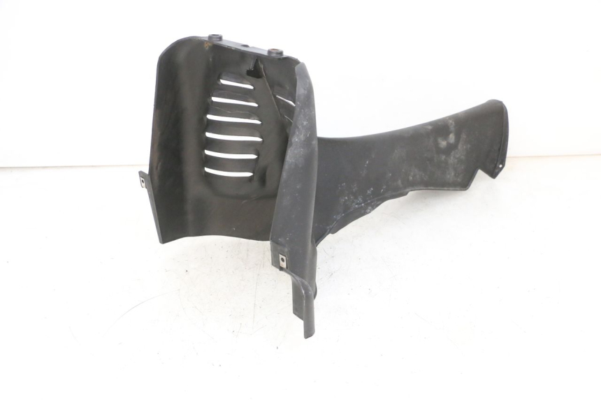 photo de JONCTION CARENAGE AVANT INF PIAGGIO MP3 RL 250 (2007 - 2010) - Détail de la pièce