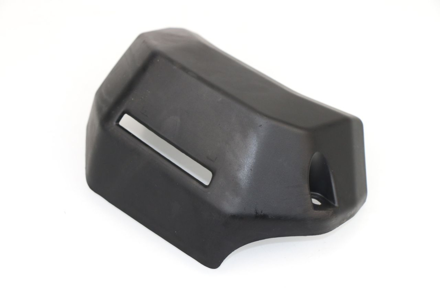 photo de JONCTION CARENAGE AVANT INF YAMAHA MT-07 MT07 700 (2018 - 2020)