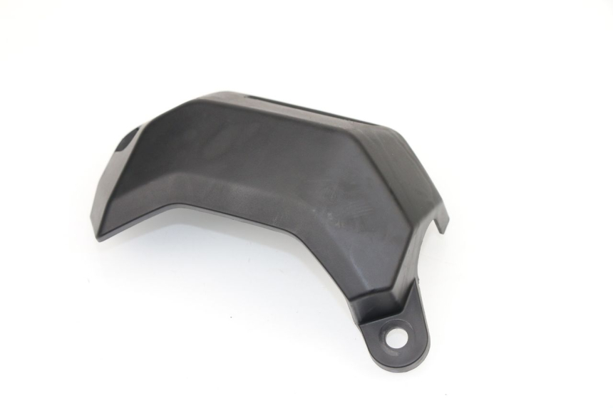 photo de JONCTION CARENAGE AVANT INF YAMAHA MT-07 MT07 700 (2018 - 2020)