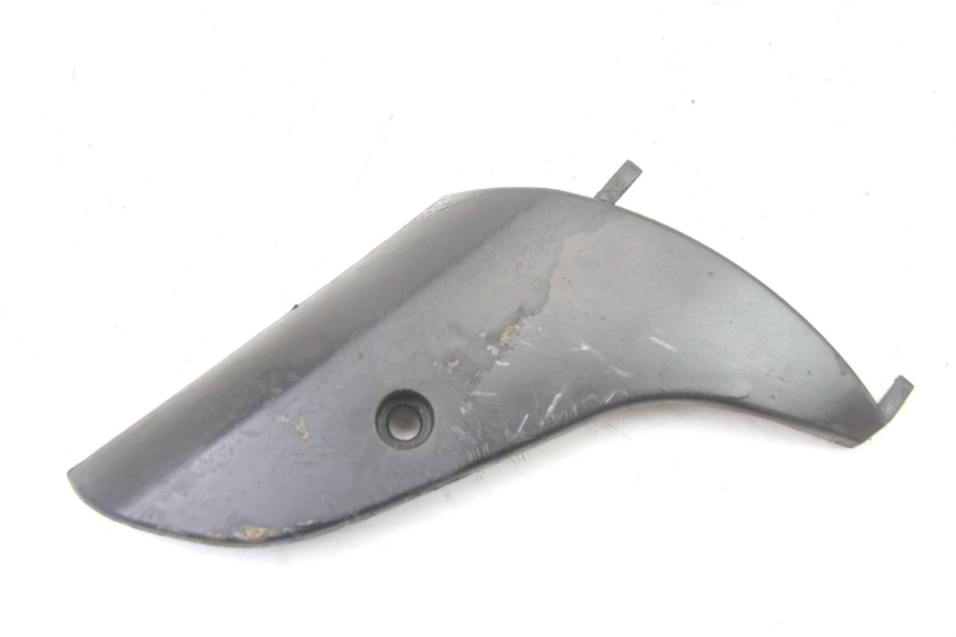 photo de JONCTION CARENAGE AVANT INF PIAGGIO VESPA S 2T 50 (2007 - 2014)