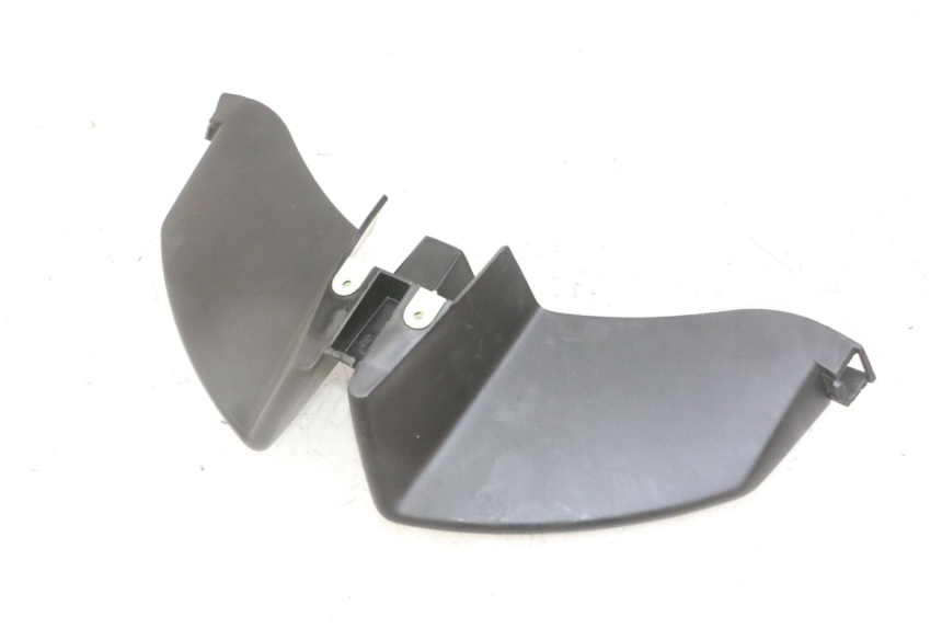 photo de JONCTION CARENAGE AVANT PEUGEOT JET FORCE CARBU 50 (2003 - 2016)