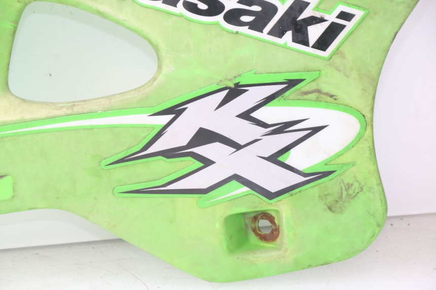 photo de JONCTION CARENAGE AVANT KAWASAKI KX 250 (1994 - 1998)