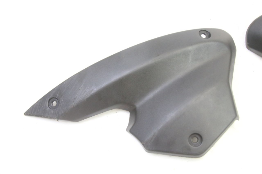 photo de JONCTION CARENAGE AVANT PEUGEOT KISBEE 4T 50 (2018 - 2022)
