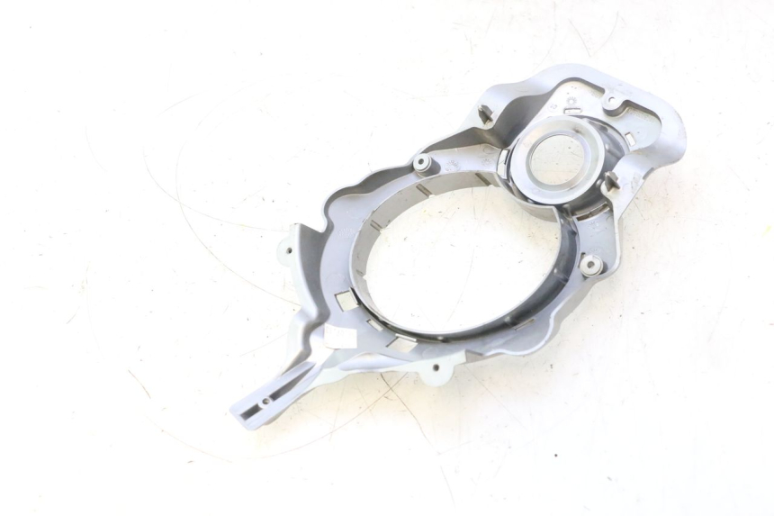 photo de JONCTION CARENAGE AVANT PEUGEOT LUDIX PRO 2T 50 (2010 - 2017) - Autre angle de vue