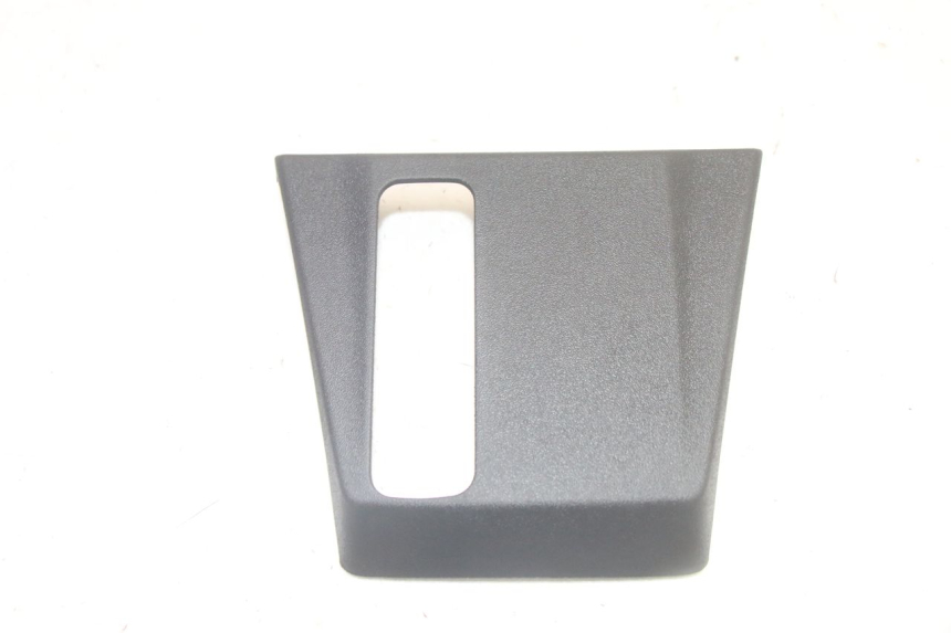 photo de JONCTION CARENAGE AVANT PIAGGIO MP3 HPE 350 (2018 - 2020) - Vue principale