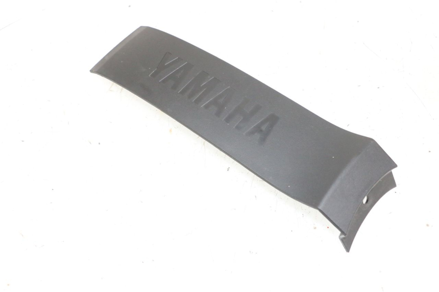 photo de JONCTION CARENAGE AVANT YAMAHA NEO'S CORE 1 (2022 - 2026) - Autre angle de vue