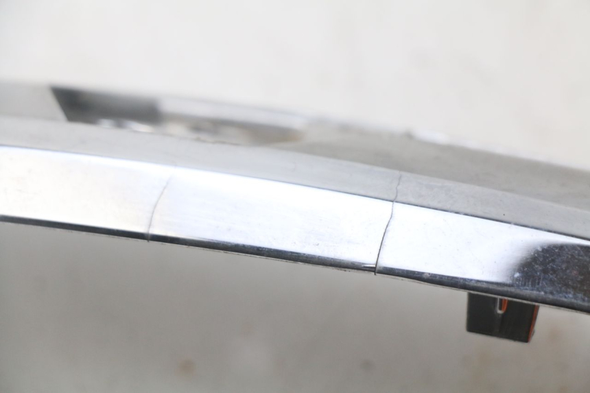 photo de JONCTION CARENAGE AVANT PIAGGIO LIBERTY IGET 4T 50 (2015 - 2020)