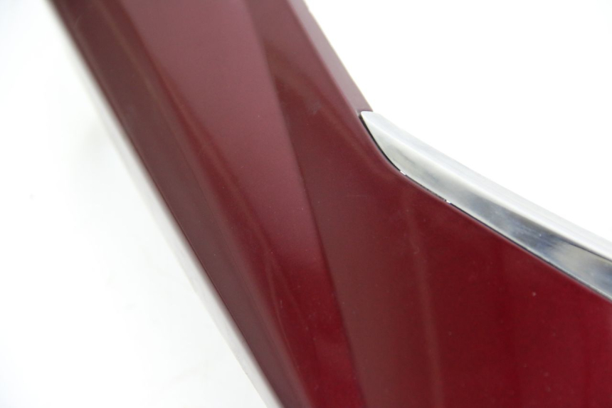 photo de JONCTION CARENAGE AVANT PEUGEOT SATELIS 125 (2006 - 2009)