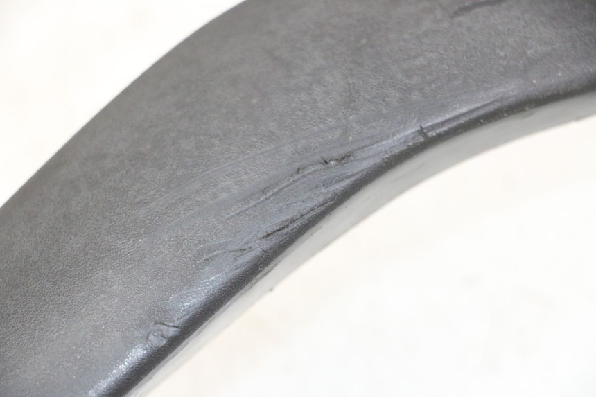 photo de JONCTION CARENAGE AVANT APRILIA SCARABEO GT TOURING 125 (1999 - 2005)