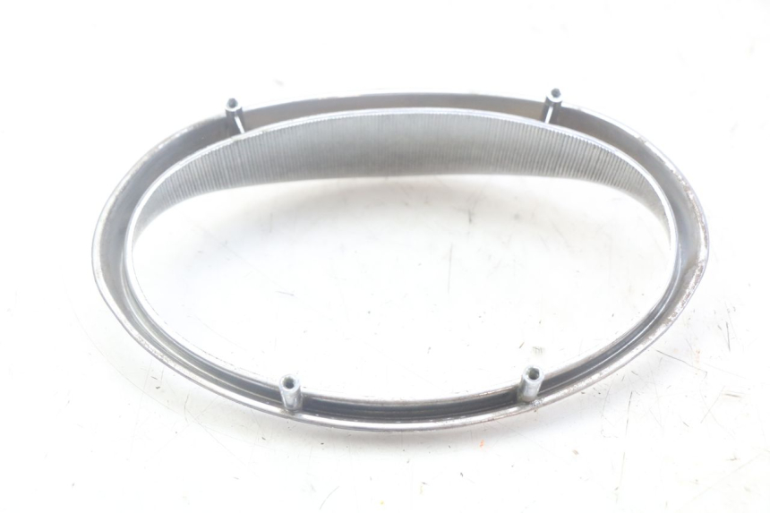 photo de JONCTION CARENAGE AVANT SUP APRILIA SCARABEO 100 (2003 - 2012)