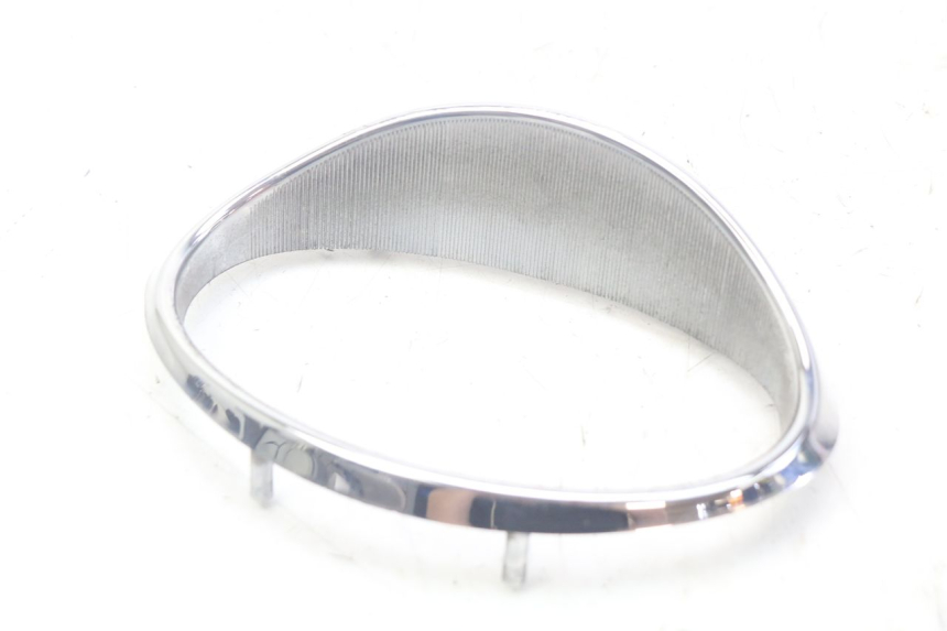 photo de JONCTION CARENAGE AVANT SUP APRILIA SCARABEO 100 (2003 - 2012)