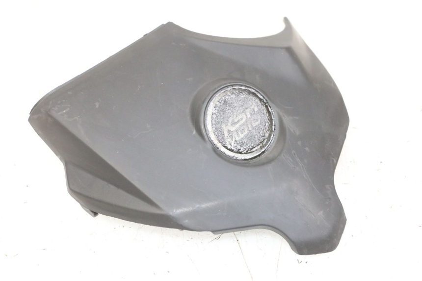 photo de JONCTION CARENAGE AVANT SUP KSR CODE 125 (2018 - 2020) - Gros plan technique