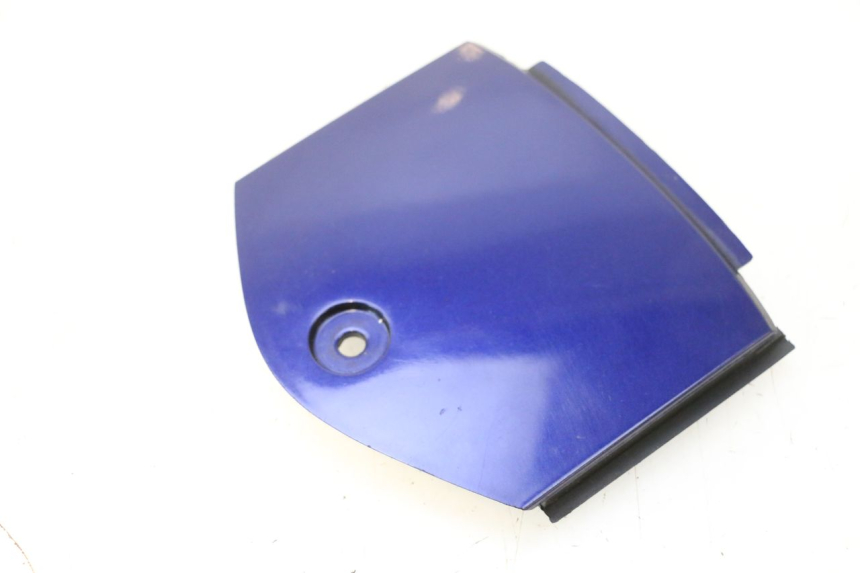 photo de JONCTION CARENAGE AVANT SUP YAMAHA FJR 1300 (2001 - 2005) - Zoom état d’usage