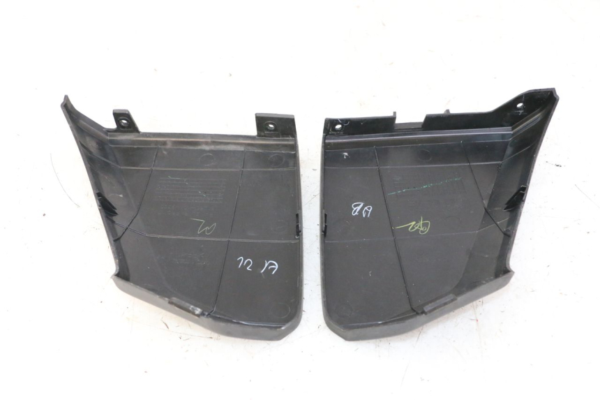 photo de JONCTION CARENAGE AVANT SUP HONDA FORZA ABS 300 (2013 - 2019)