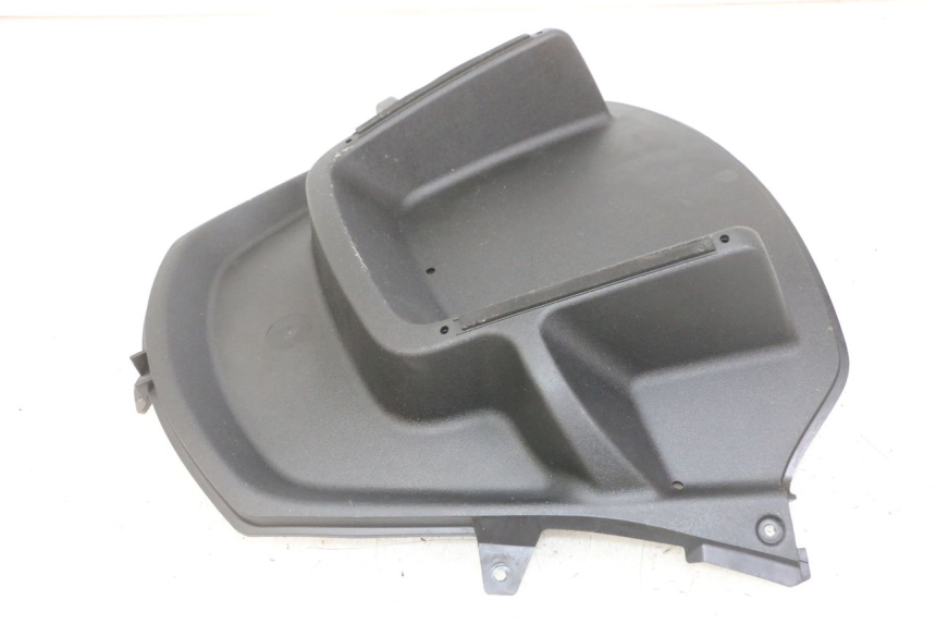 photo de JONCTION CARENAGE AVANT SUP PIAGGIO MP3 LT 300 (2010 - 2016)