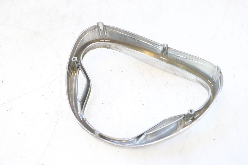 photo de JONCTION CARENAGE AVANT SUP KYMCO LIKE 4T 50 (2019 - 2025) - Autre angle de vue
